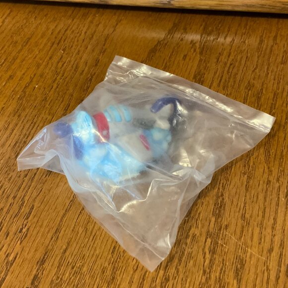 WADE RED ROSE MINI TEAPOT - PLANE - NEW IN PACKAGING - Picture 2 of 5